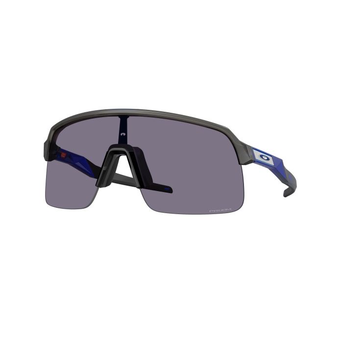 Oakley Sutro Lite – Matte Grey Smoke / Prizm Grey